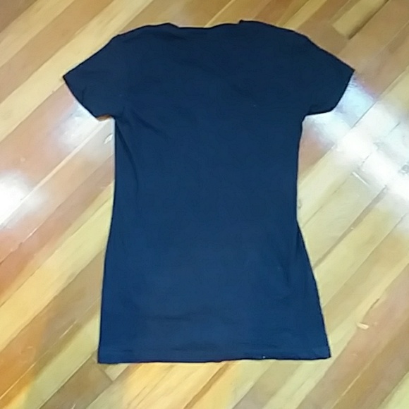 NWOT-Twenty-One Pilots V-neck tee - Picture 3 of 3
